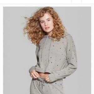 Wild Fable Gray Crop Top Hoodie Sweatshirt Stars L